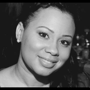 Meet your Posher, Tiquisia